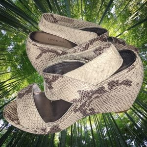 Italian Botkier Vero Cuoio rattlesnake snake skin rare Women's shoes size 8 rare